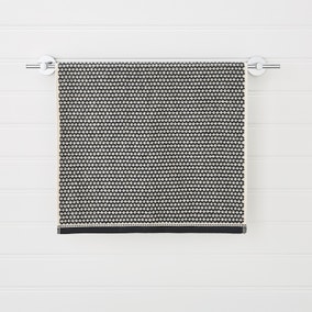 Textured Monochrome Cotton Towel